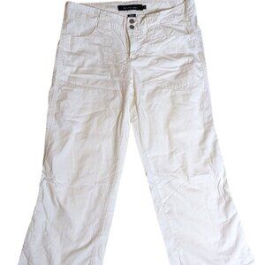 Calvin Klein Jeans Womans Size 2 White 100% Cotton Cargo Style Chino Capri Pants